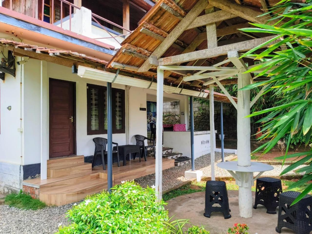 Sherly Cottages Varkala Exterior photo